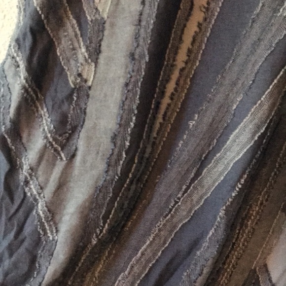 EUC Simply Vera Vera Wang blue stripe blouse XXL - Picture 6 of 8